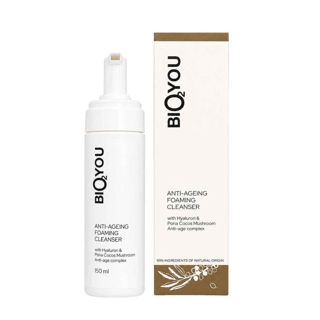 Anti-Age putojantis prausiklis su Poria Cocos ir hialurono rūgštimi, 150 ml